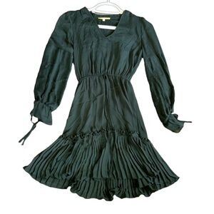 Gianni Bini Lola Dress hunter green (up all night) long puff sleeve ruffle vneck